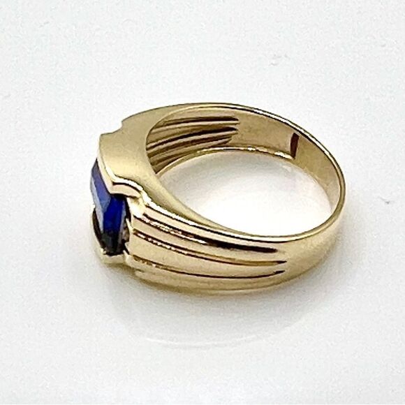 New 10k Gold Men's Created Sapphire and Diamond Ring - Picture 2 of 12